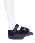 ⁦נעל דרקו darco לאחר ניתוח עם עקב גבוה – הפחתת עומס ושיקום⁩ – תמונה ⁦2⁩